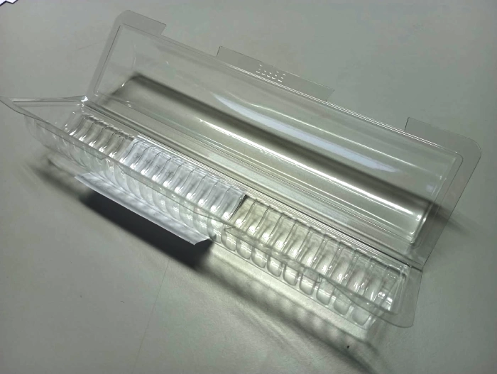 Pièces de thermoformage fine épaisseur